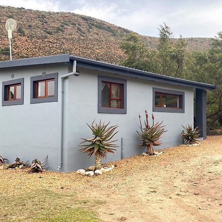 Oaksrest Vineyards Guest Farm Hotel Ladismith Exterior foto