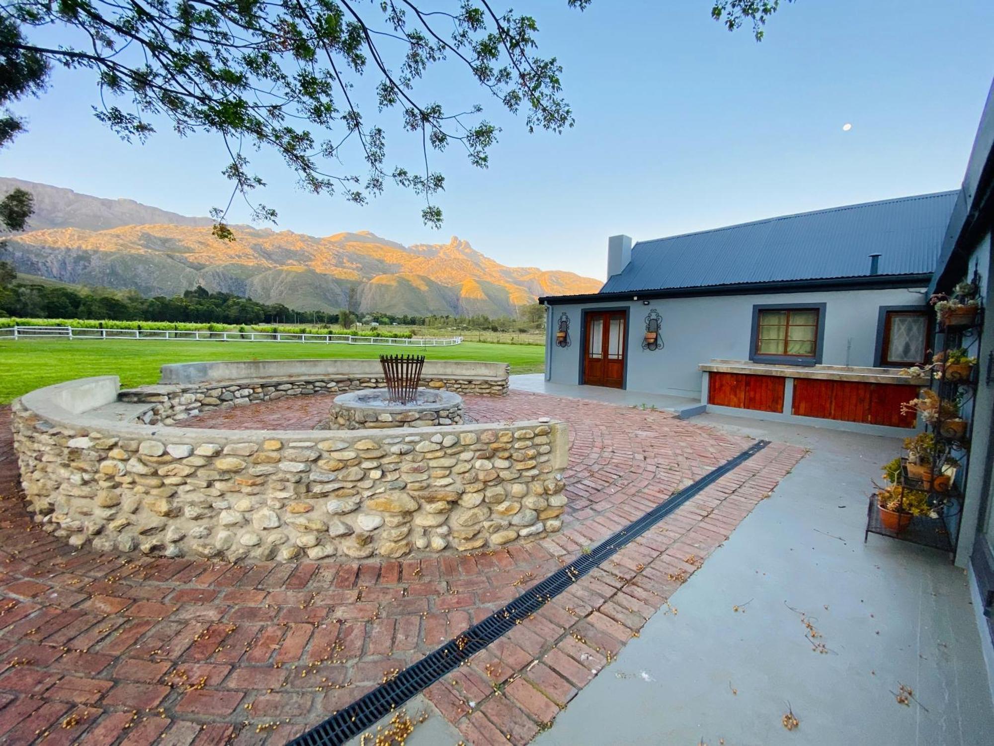 Oaksrest Vineyards Guest Farm Hotel Ladismith Exterior foto